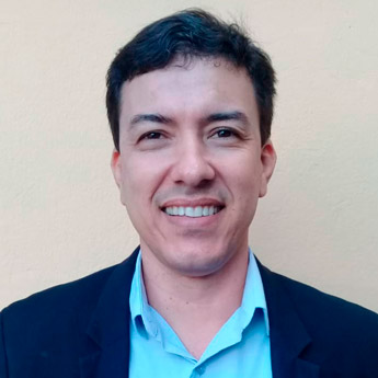 Fabricio Machado: Gestão de Resultados e o Fortalecimento do Municipalismo no Espírito Santo Fabricio Herick Machado, Presidente do Partido Verde no Espírito Santo e ex-secretário da SEAMA-ES, em perfil oficial para a série Lideranças que Transformam o ES.