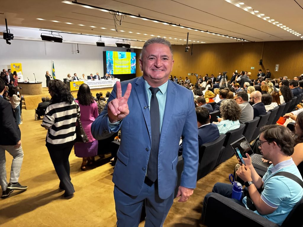 Comissão de Ciência e Tecnologia aprova projeto de Veras contra substituição de professores por Inteligência Artificial